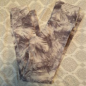 lululemon crop leggings size 4